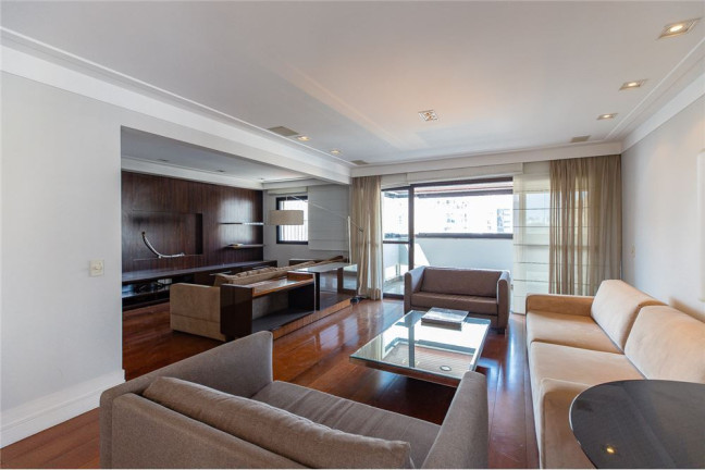 Imagem Apartamento com 3 Quartos à Venda, 230 m² em Moema - São Paulo
