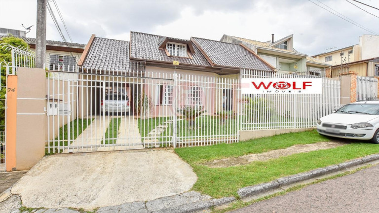 Casa com 4 Quartos à Venda, 243 m² em Pilarzinho - Curitiba