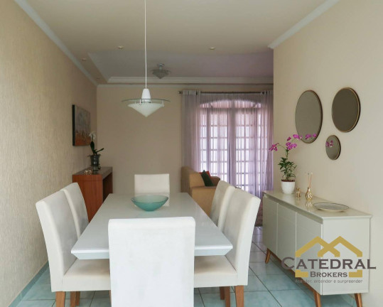Imagem Casa com 4 Quartos para Alugar, 232 m² em Caxambu - Jundiaí Imagem Casa com 4 Quartos para Alugar, 232 m² em Caxambu - Jundiaí