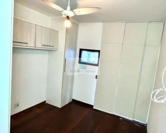 Imagem Imóvel com 2 Quartos à Venda, 124 m² em Barra Da Tijuca - Rio De Janeiro Imagem Imóvel com 2 Quartos à Venda, 124 m² em Barra Da Tijuca - Rio De Janeiro
