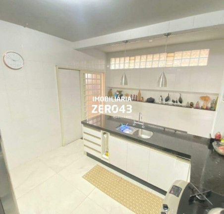 Imagem Casa com 4 Quartos à Venda, 300 m² em Jardim Alvorada - Londrina Imagem Casa com 4 Quartos à Venda, 300 m² em Jardim Alvorada - Londrina