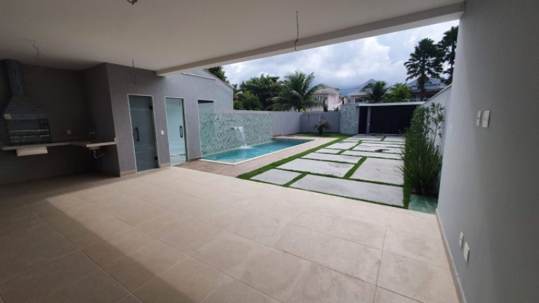 Imagem Casa com 6 Quartos à Venda, 380 m² em Barra Da Tijuca - Rio De Janeiro Imagem Casa com 6 Quartos à Venda, 380 m² em Barra Da Tijuca - Rio De Janeiro
