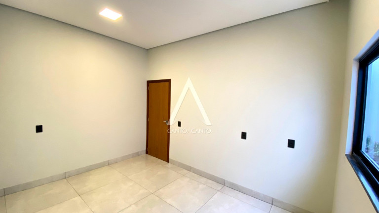 Imagem Casa com 3 Quartos à Venda, 377 m² em Residencial Riviera Suíça - Sinop