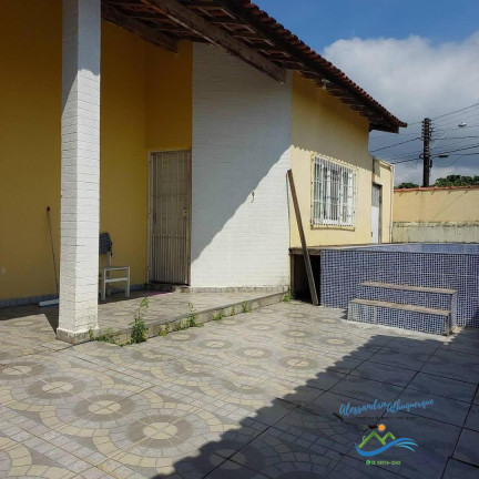 Casa à Venda,  em Itanhaém