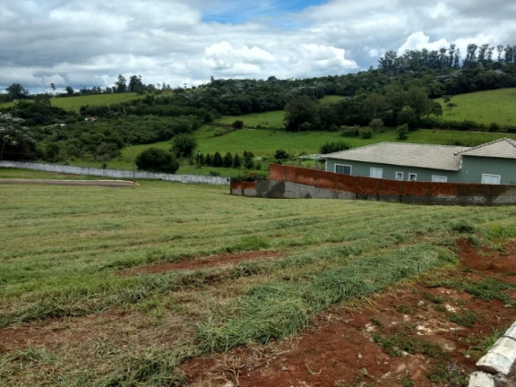 Imagem Terreno à Venda, 600 m² em Curitibanos - Bragança Paulista Imagem Terreno à Venda, 600 m² em Curitibanos - Bragança Paulista