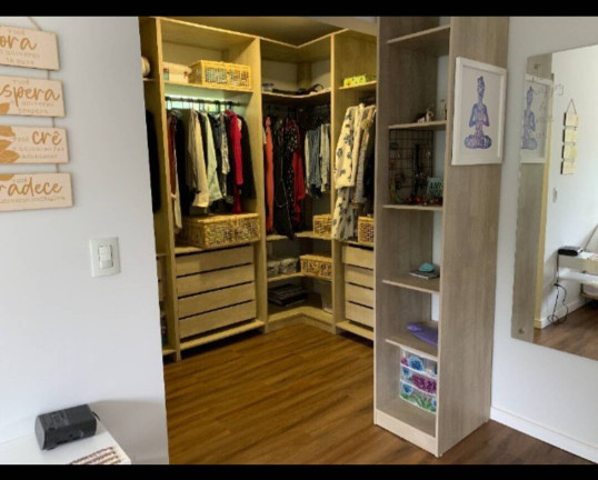 Imagem Casa com 3 Quartos à Venda, em Quitandinha - Petrópolis Imagem Casa com 3 Quartos à Venda, em Quitandinha - Petrópolis