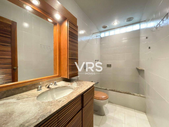 Imagem Casa com 6 Quartos à Venda ou Locação, 288 m² em Várzea - Teresópolis Imagem Casa com 6 Quartos à Venda ou Locação, 288 m² em Várzea - Teresópolis