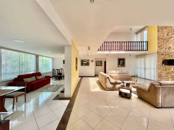Imagem Casa com 6 Quartos à Venda, 1.200 m² em Golf Village - Carapicuíba Imagem Casa com 6 Quartos à Venda, 1.200 m² em Golf Village - Carapicuíba