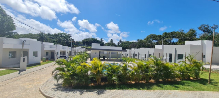 Casa com 2 Quartos à Venda, 60 m² em Estrada Do Coco - Camaçari