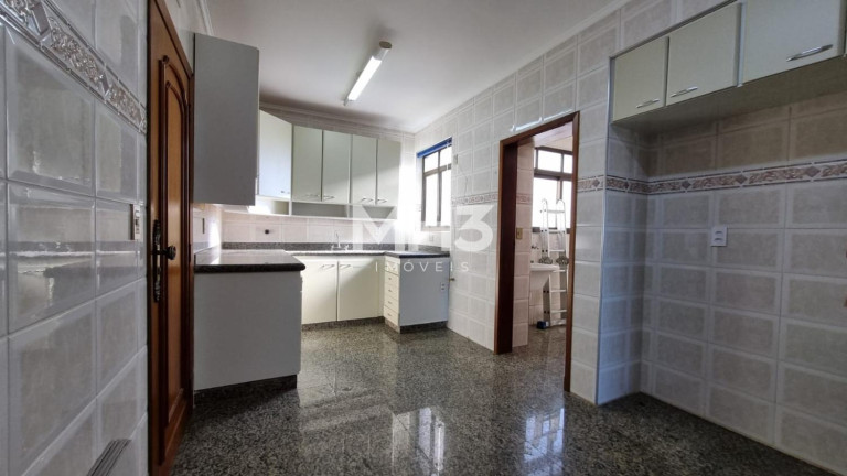 Imagem Imóvel com 4 Quartos à Venda, 150 m² em Mansões Santo Antônio - Campinas Imagem Imóvel com 4 Quartos à Venda, 150 m² em Mansões Santo Antônio - Campinas