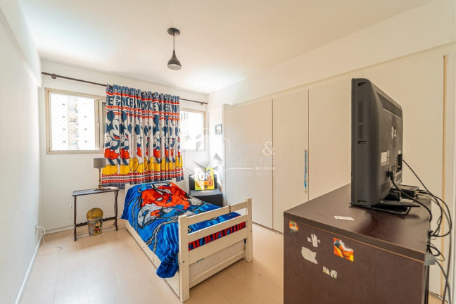 Imagem Apartamento com 3 Quartos à Venda, 121 m² em Itaim Bibi - São Paulo