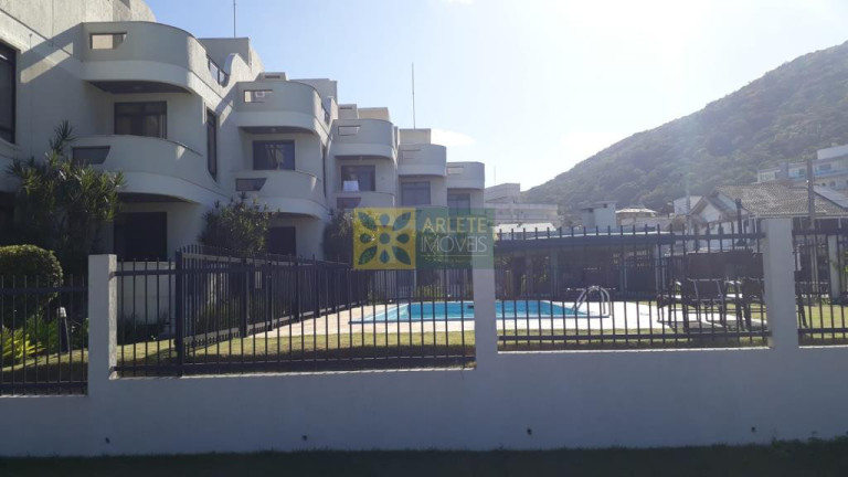 Imagem Apartamento com 4 Quartos à Venda, 230 m² em Bombas - Bombinhas Imagem Apartamento com 4 Quartos à Venda, 230 m² em Bombas - Bombinhas