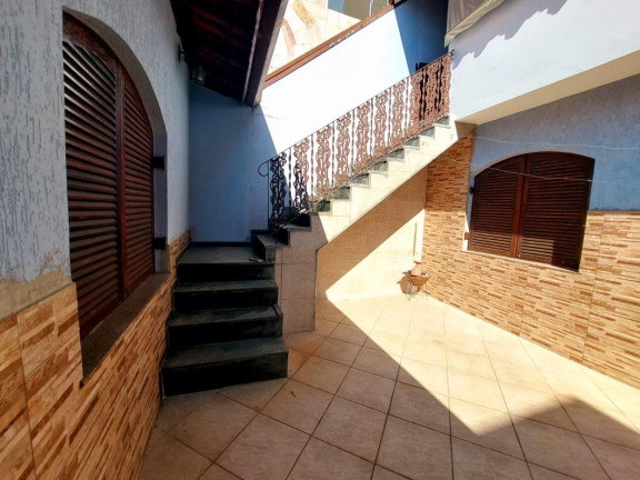 Imagem Casa com 3 Quartos à Venda, 256 m² em Parque Jaçatuba - Santo André Imagem Casa com 3 Quartos à Venda, 256 m² em Parque Jaçatuba - Santo André