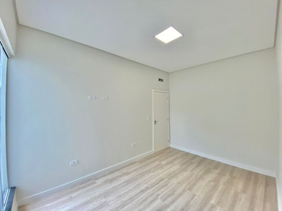 Imagem Casa com 3 Quartos à Venda, 115 m² em Jardim Canadá - Maringa