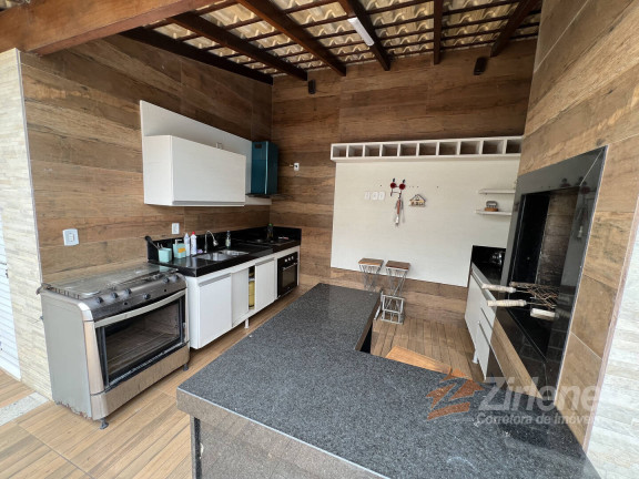 Imagem Casa com 7 Quartos à Venda, 600 m² em Santa Mônica - Guarapari Imagem Casa com 7 Quartos à Venda, 600 m² em Santa Mônica - Guarapari