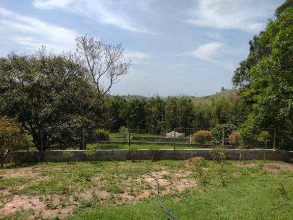 Chácara à Venda, 1.623 m² em Recanto Das Seriemas - Taubaté