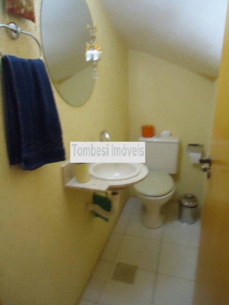 Imagem Sobrado com 3 Quartos à Venda, 176 m² em Jardim Sabará - Porto Alegre Imagem Sobrado com 3 Quartos à Venda, 176 m² em Jardim Sabará - Porto Alegre