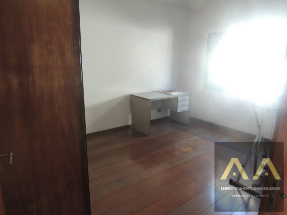 Imagem Casa com 3 Quartos à Venda, 266 m² em Alphaville - Santana De Parnaíba Imagem Casa com 3 Quartos à Venda, 266 m² em Alphaville - Santana De Parnaíba
