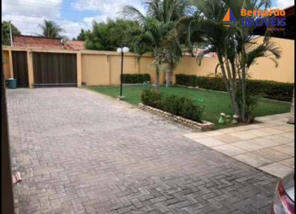Imagem Casa com 3 Quartos à Venda, 216 m² em Planalto - Cascavel