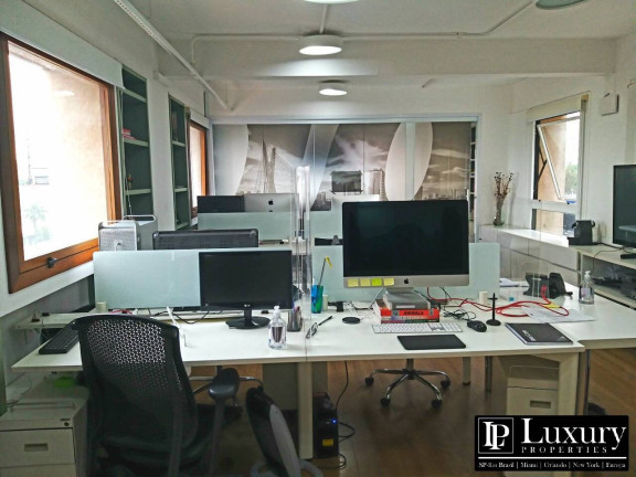 Imagem Imóvel Comercial à Venda, 178 m² em Vila Madalena - São Paulo Imagem Imóvel Comercial à Venda, 178 m² em Vila Madalena - São Paulo