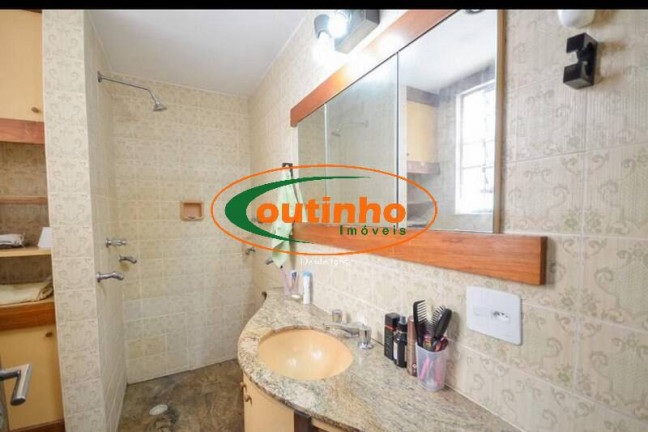 Imagem Apartamento com 4 Quartos à Venda, 167 m² em Tijuca - Rio De Janeiro Imagem Apartamento com 4 Quartos à Venda, 167 m² em Tijuca - Rio De Janeiro