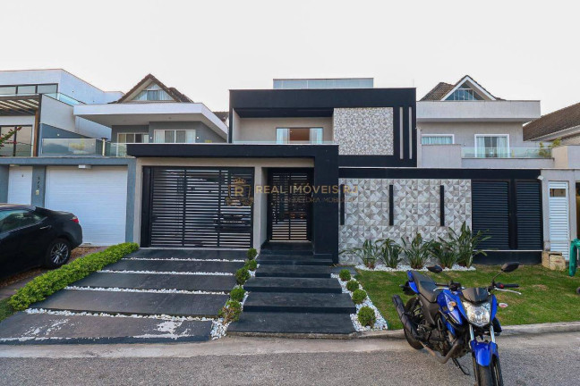 Imagem Casa com 6 Quartos à Venda, 600 m² em Recreio Dos Bandeirantes - Rio De Janeiro
