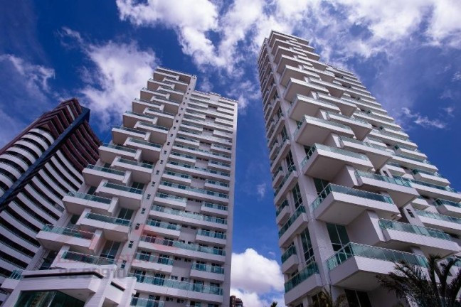 Imagem Apartamento com 4 Quartos à Venda, em Jóquei - Teresina Imagem Apartamento com 4 Quartos à Venda, em Jóquei - Teresina