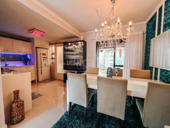 Imagem Casa com 3 Quartos à Venda, em Hípica - Porto Alegre Imagem Casa com 3 Quartos à Venda, em Hípica - Porto Alegre