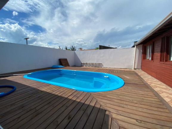 Imagem Casa com 3 Quartos à Venda, 160 m² em Jardim Beira Mar - Capao Da Canoa Imagem Casa com 3 Quartos à Venda, 160 m² em Jardim Beira Mar - Capao Da Canoa