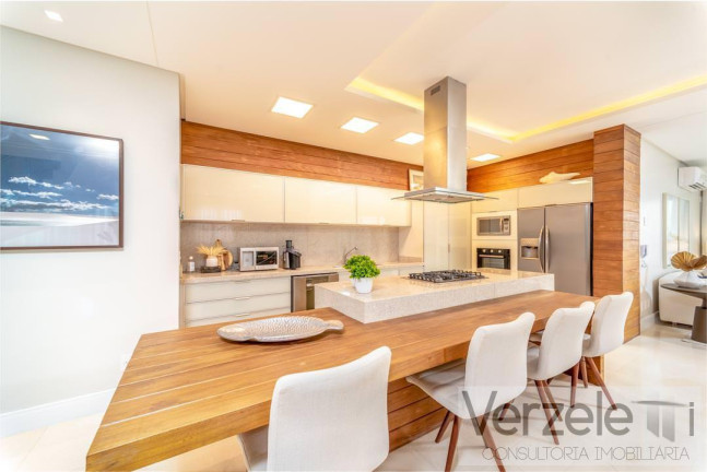 Imagem Apartamento com 6 Quartos à Venda, 740 m² em Centro - Balneário Camboriú Imagem Apartamento com 6 Quartos à Venda, 740 m² em Centro - Balneário Camboriú