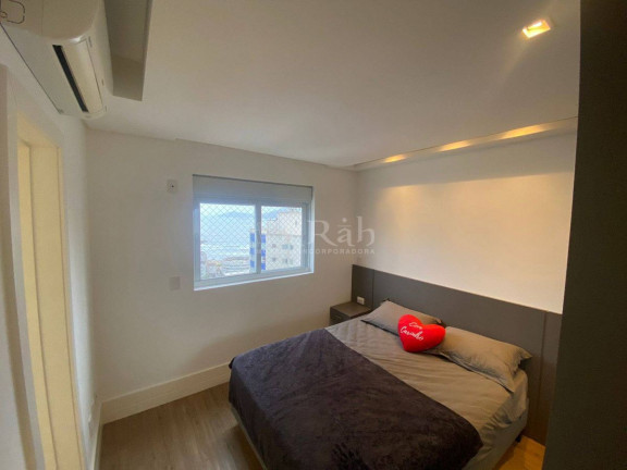 Imagem Apartamento com 3 Quartos à Venda, 163 m² em Pioneiros - Balneário Camboriú Imagem Apartamento com 3 Quartos à Venda, 163 m² em Pioneiros - Balneário Camboriú