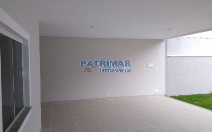 Imagem Casa com 4 Quartos à Venda, 300 m² em Itaipuaçu - Maricá