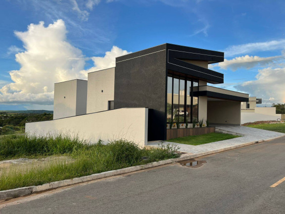 Imagem Casa com 3 Quartos à Venda, 305 m² em Condomínio Del Fiori - Caldas Novas Imagem Casa com 3 Quartos à Venda, 305 m² em Condomínio Del Fiori - Caldas Novas