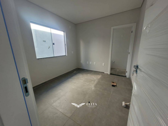 Imagem Casa com 2 Quartos à Venda, 56 m² em Itajuba - Barra Velha