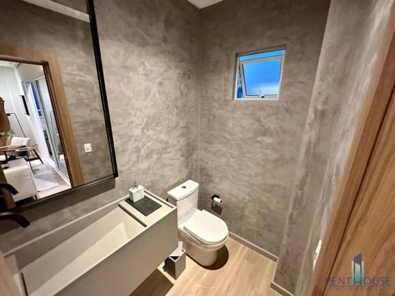 Imagem Cobertura com 4 Quartos à Venda, 240 m² em Centro - Balneário Camboriú