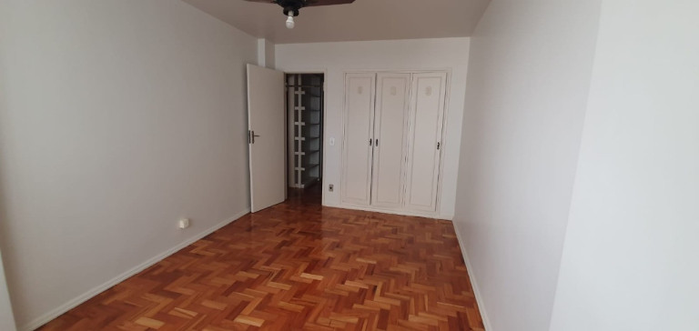 Imagem Apartamento com 2 Quartos à Venda, 120 m² em Icaraí - Niterói