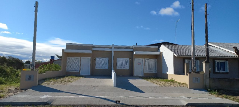 Imóvel com 2 Quartos à Venda, 64 m² em Centro - Curumim