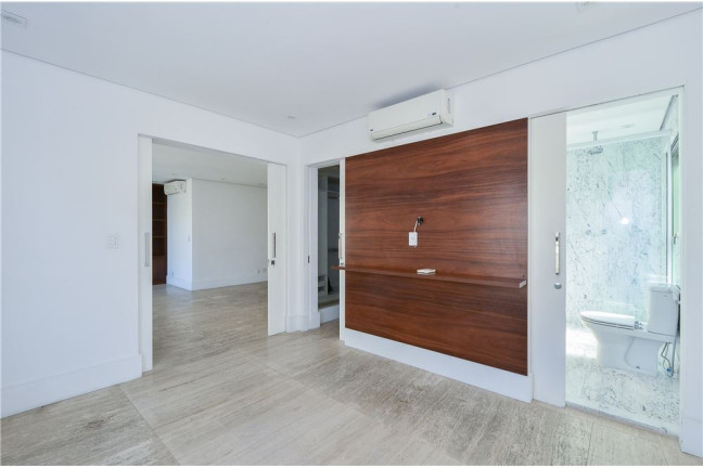 Imagem Imóvel com 1 Quarto à Venda, em Vila Olímpia - São Paulo Imagem Imóvel com 1 Quarto à Venda, em Vila Olímpia - São Paulo