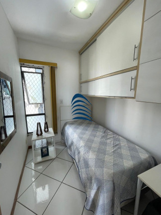 Imagem Imóvel com 3 Quartos à Venda, 70 m² em Imbuí - Salvador