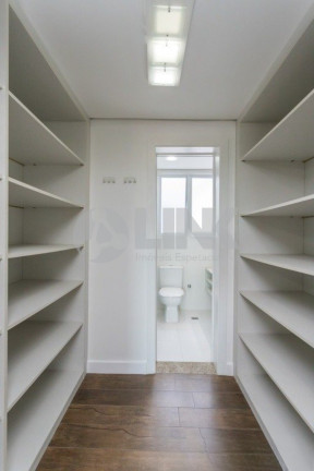 Imagem Imóvel com 1 Quarto à Venda, 97 m² em Passo Da Areia - Porto Alegre Imagem Imóvel com 1 Quarto à Venda, 97 m² em Passo Da Areia - Porto Alegre
