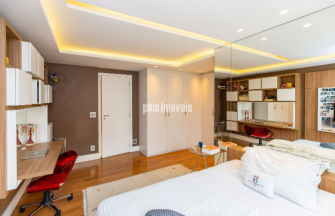 Imagem Apartamento com 4 Quartos à Venda, 335 m² em Moema - São Paulo Imagem Apartamento com 4 Quartos à Venda, 335 m² em Moema - São Paulo