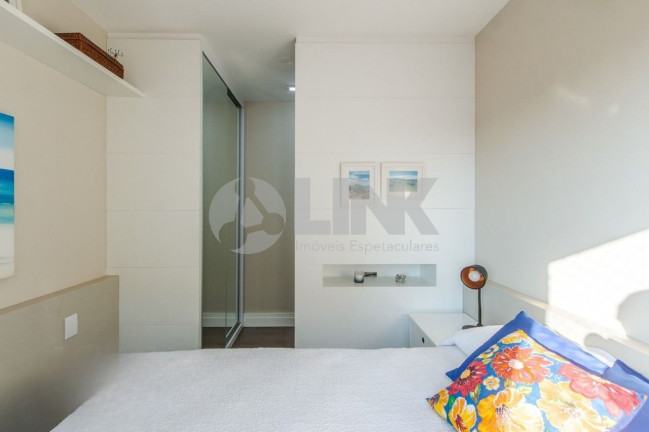 Imagem Apartamento com 2 Quartos à Venda, 68 m² em Passo Da Areia - Porto Alegre Imagem Apartamento com 2 Quartos à Venda, 68 m² em Passo Da Areia - Porto Alegre