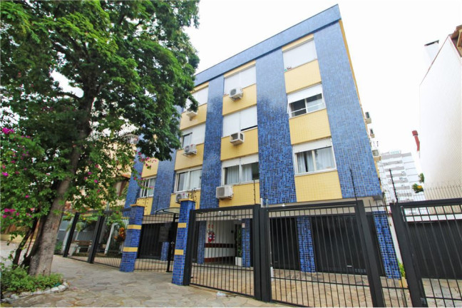 Imagem Imóvel com 2 Quartos à Venda,  em Menino Deus - Porto Alegre