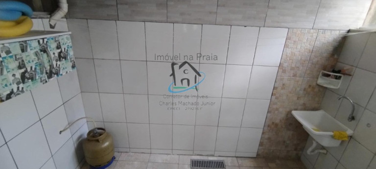 Imagem Sobrado com 1 Quarto à Venda, 51 m² em Massaguaçu - Caraguatatuba