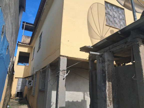 Imagem Casa com 3 Quartos à Venda, 360 m² em Campo Grande - Rio De Janeiro