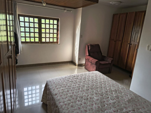 Imagem Casa com 3 Quartos à Venda, 250 m² em Praia De Ipitanga - Lauro De Freitas Imagem Casa com 3 Quartos à Venda, 250 m² em Praia De Ipitanga - Lauro De Freitas