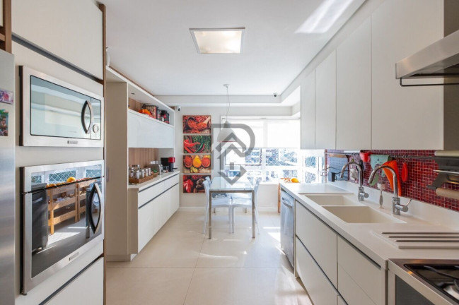Imagem Apartamento com 4 Quartos à Venda, 251 m² em Campo Belo - São Paulo