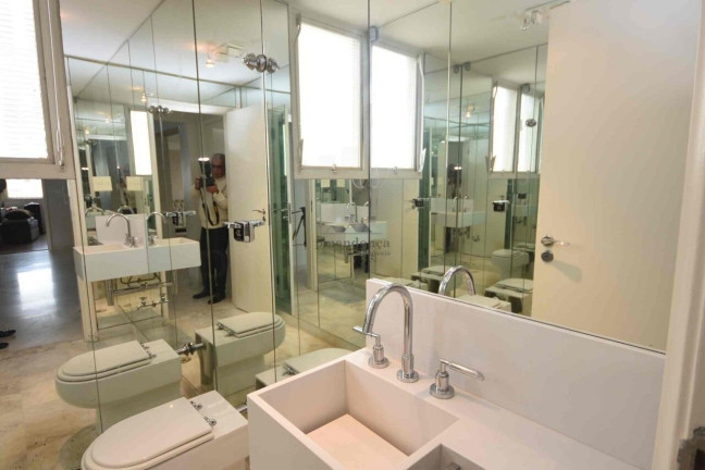 Imagem Apartamento com 3 Quartos à Venda, 270 m² em Santa Cecília - São Paulo