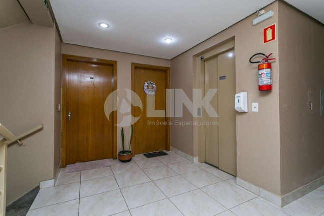 Imagem Apartamento com 2 Quartos à Venda, 67 m² em Jardim Itu - Porto Alegre Imagem Apartamento com 2 Quartos à Venda, 67 m² em Jardim Itu - Porto Alegre