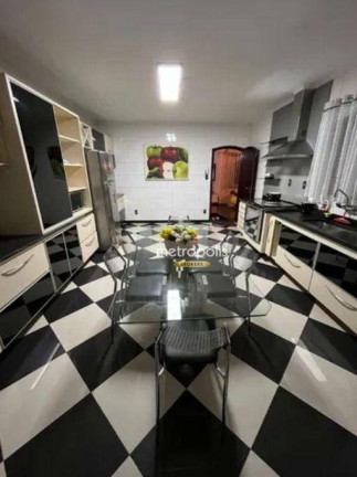 Imagem Sobrado com 3 Quartos à Venda ou Locação, 216 m² em Nova Gerty - São Caetano Do Sul Imagem Sobrado com 3 Quartos à Venda ou Locação, 216 m² em Nova Gerty - São Caetano Do Sul